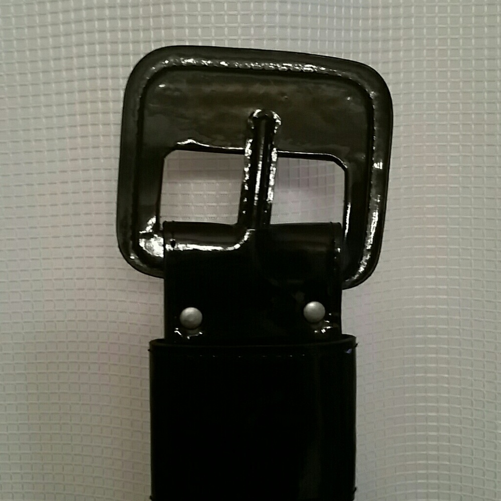 Belt - Picture 2 of 3